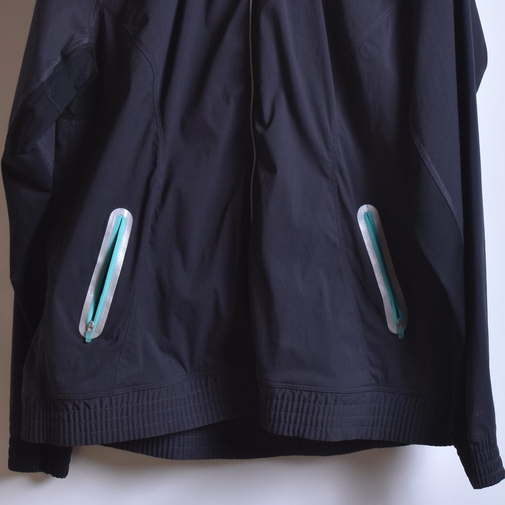 Lucy Black Athletic Jacket, Sz XL - Picture 4 of 14